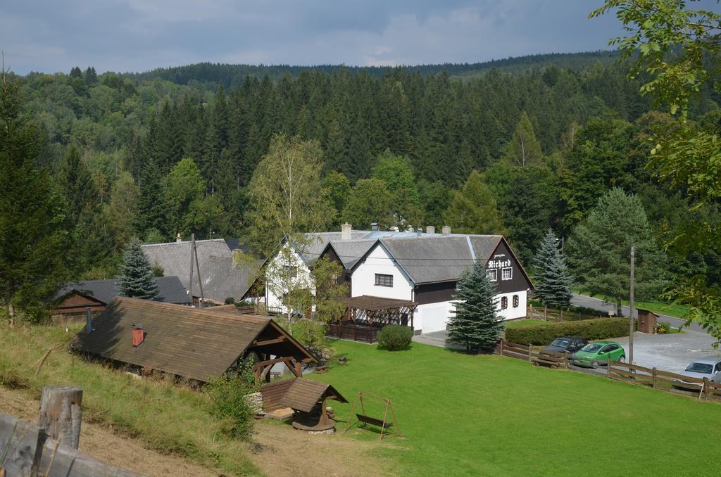 Hotel Penzion Richard Bela pod Pradedem Zewnętrze zdjęcie